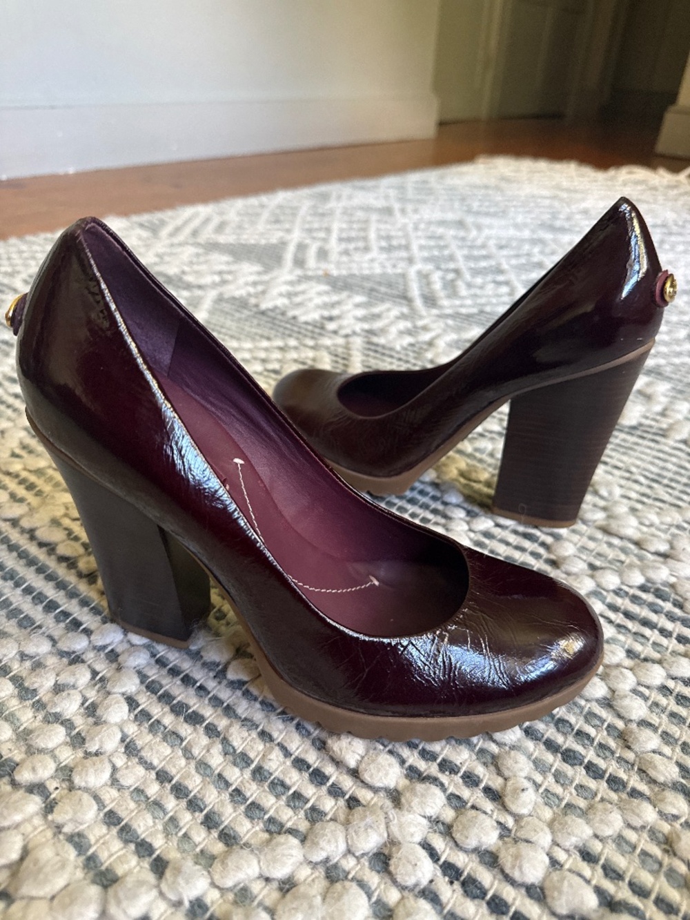 BCBG MaxAzria burgundy patent heel size 9/39